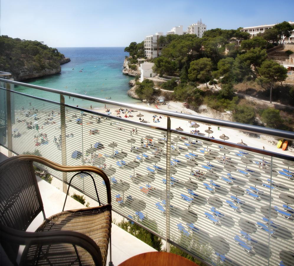 Hotel Apartamentos Cala Santanyi Bagian luar foto